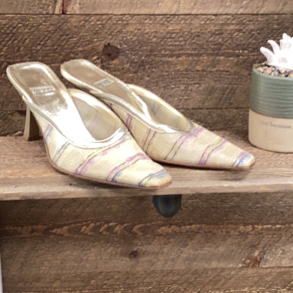 Versani Made in Italy Kitten Heel Mules – Size 5.5 B - Picture 2 of 9